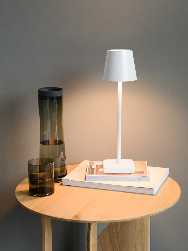 Classic Vintage Table Lamp for Bedroom, Dining Room and Coffee Shop Decor